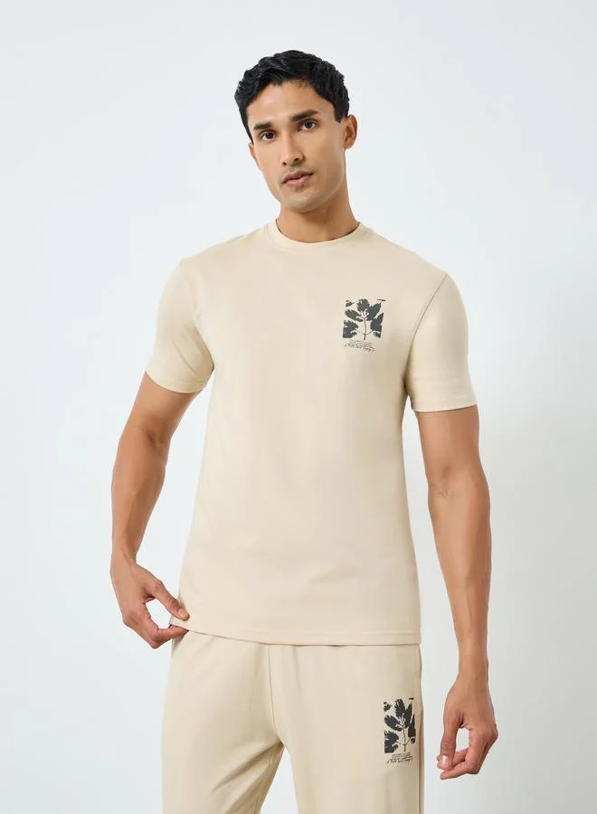 Styli Men Relaxed Fit T-Shirt and Joggers Co-Ords